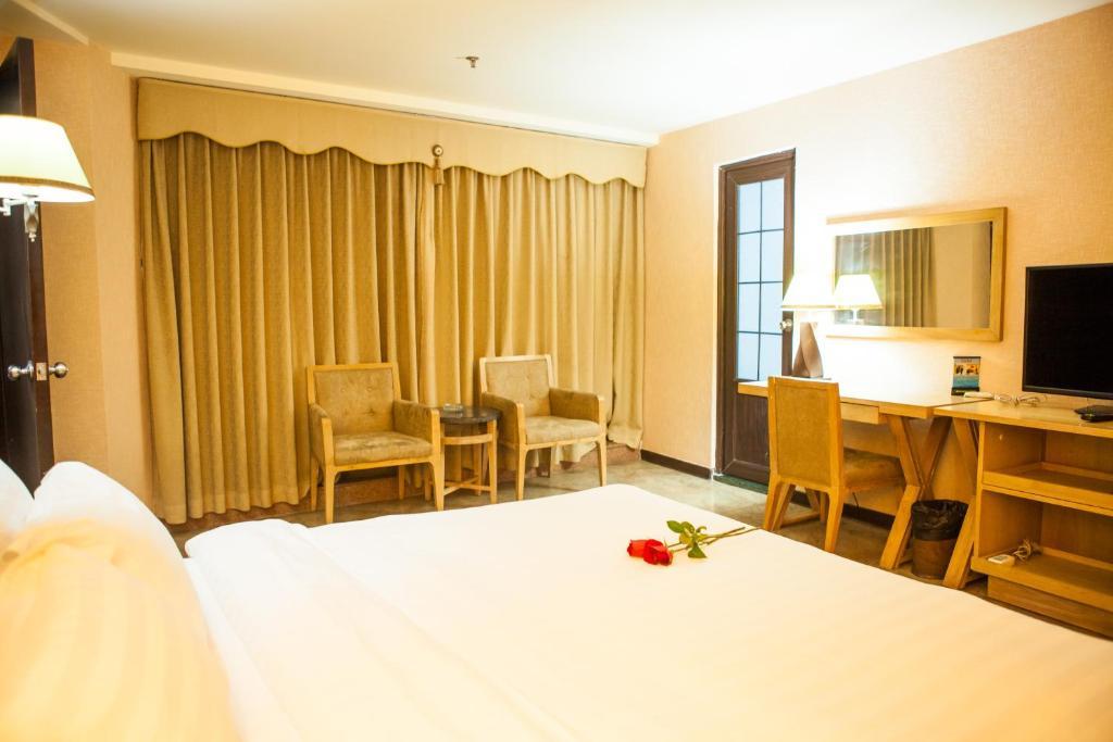 Fuhao Hotel Kanton Zimmer foto
