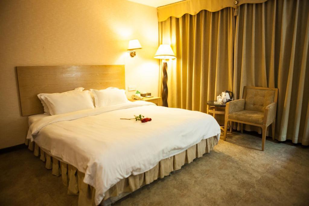 Fuhao Hotel Kanton Zimmer foto