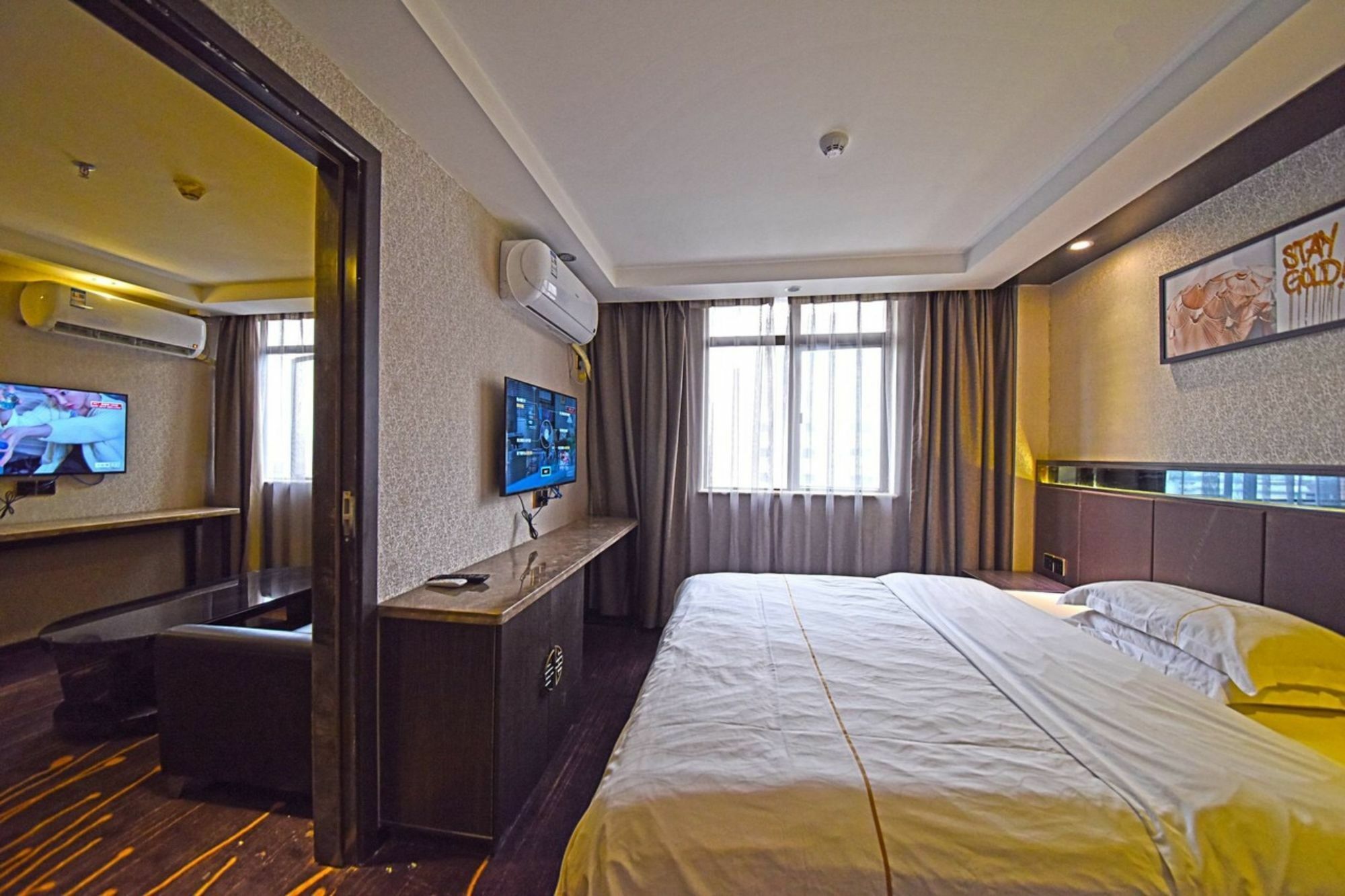 Fuhao Hotel Kanton Exterior foto